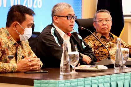 Foto: Wali Kota Benyamin Davnie saat pertemuan bersama KONI Provinsi Banten dan KONI Tangerang Selatan di Aula Blandongan, Puspemkot Tangsel [Istimewa].