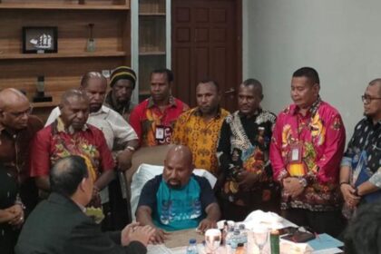 KPK vs Gubernur Papua Lukas Enembe