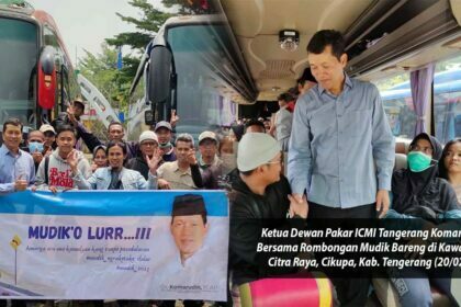 Foto Ketua Dewan Pakar ICMI Tangerang Komarudin Bersama Rombongan Mudik Bareng di Kawasan Citra Raya, Cikupa, Kab. Tengerang (Fajarpos.com)