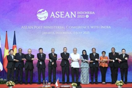 Menlu Retno Marsudi