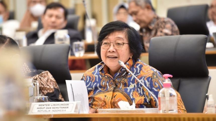 Menteri Lingkungan Hidup dan Lingkungan