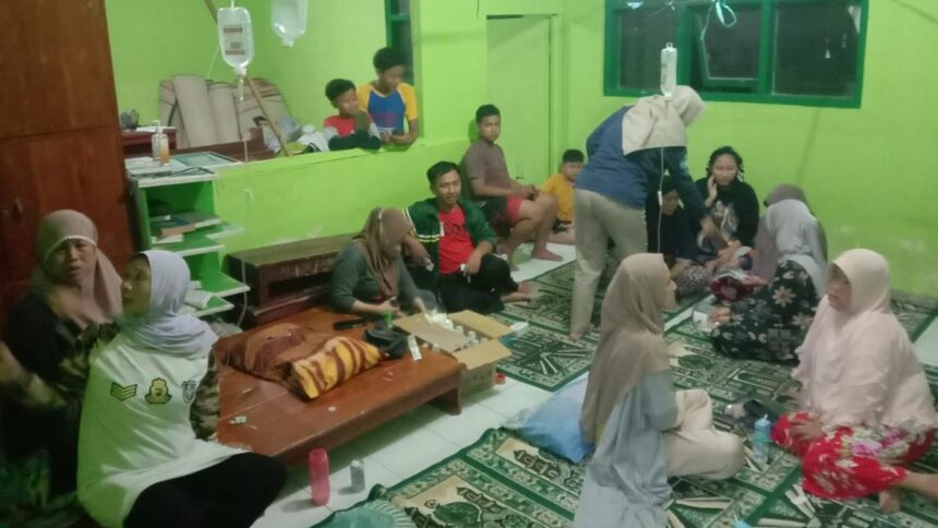 Warga di Tasikmalaya Mengalami Keracunan