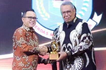 Abdullah Azwar Anas dan Benyamin Davnie