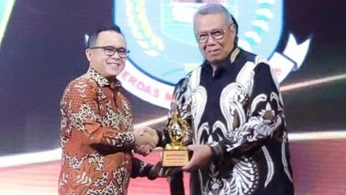 Abdullah Azwar Anas dan Benyamin Davnie