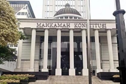 Tampak Depan Gedung Mahkamah Konstitusi (MK)