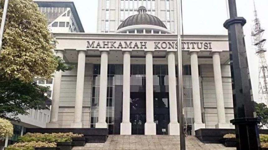 Tampak Depan Gedung Mahkamah Konstitusi (MK)