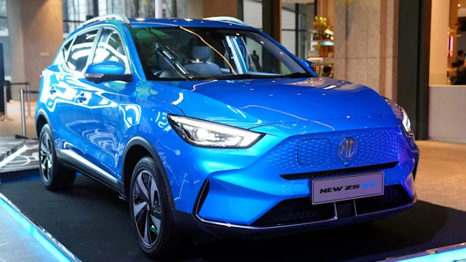 MG Luncurkan 2 Mobil Listrik