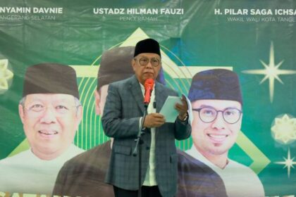 Benyamin Davnie pada acara peringatan Nuzulul Qur’an tahun 1445 Hijriyah di Islamic Center Baiturrahmi pada hari Kamis, tanggal 28 Maret 2024