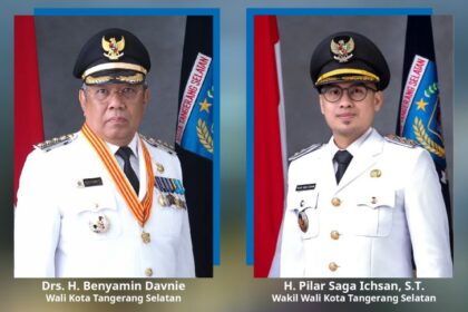 Drs. H. Benyamin Davnie (Wali Kota Tangerang Selatan) dan H. Pilar Saga Ichsan, S.T. (Wakil Wali Kota Tangerang Selatan)