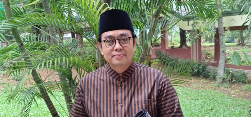 Guru Besar UIN Syarif Hidayatullah Jakarta, Ahmad Tholabi Kharlie