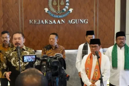 Gubernur DKI Jakarta Pramono Anung dan Wakilnya Rano Karno bertemu Jaksa Agung RI ST Burhanuddin