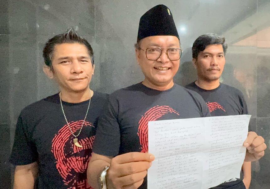Politisi PDIP Guntur Romli