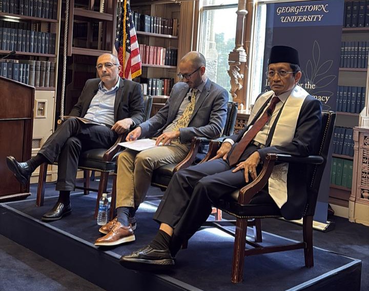 Menteri Agama Nasaruddin Umar hadir dalam sebuah forum internasional di Georgetown University yang diselenggarakan oleh School of Foreign Service Institute for the Study of Diplomacy dan Alwaleed Center for Muslim-Christian Understanding, Selasa (20/5/2025).